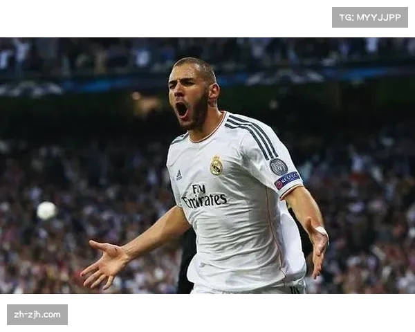 C罗回归曼联滕哈赫如何破解更衣室困局背后藏着五大潜规则